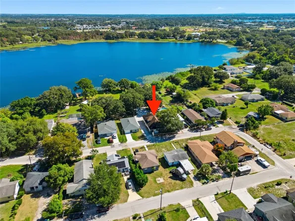 1734 3rd St NE, Winter Haven, FL 33881