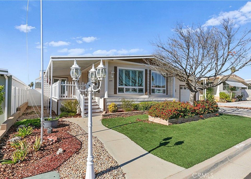 1st image of 26081 Queen Palm Dr