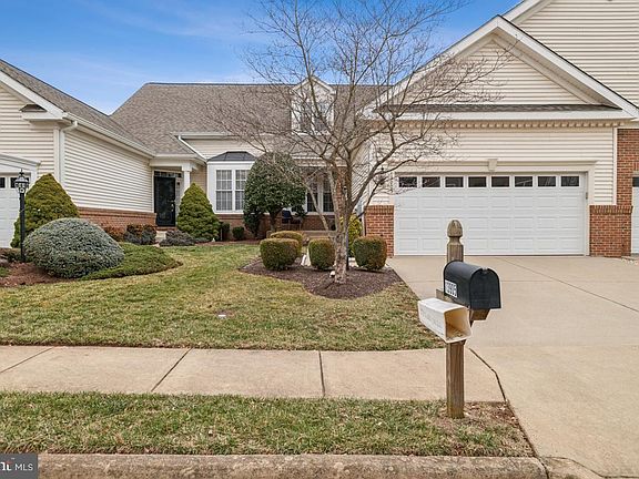 2nd image of 13905 Chelmsford Dr