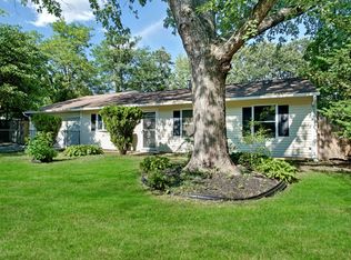 8 Colgate Dr, Toms River, NJ 08757