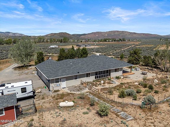 4th image of 60 Horseshoe Cir