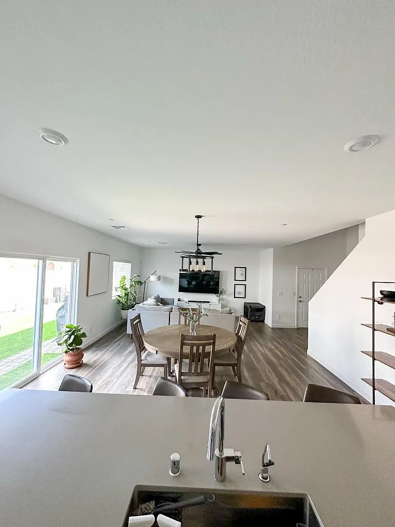 1614 Dakota Group Ave — Photo 3