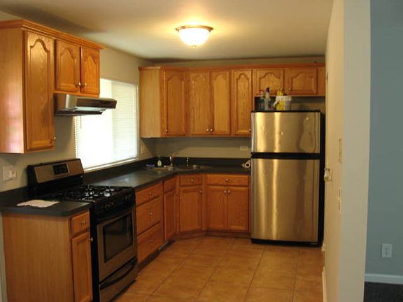 2nd image of 17447 Harlem Ave