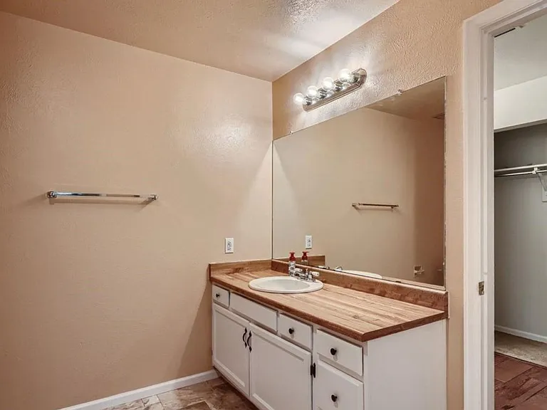 10960 W Florida Ave #124 — Photo 12
