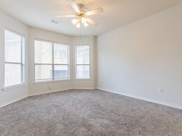 22216 Park Summit Cv — Photo 20