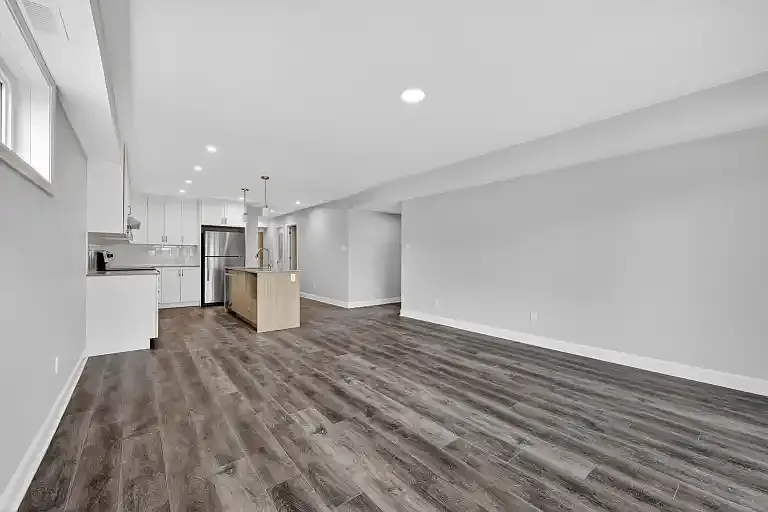 342 Shakespeare St #2 — Photo 11