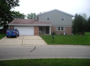 116 Cernan Ct, Mukwonago, WI 53149