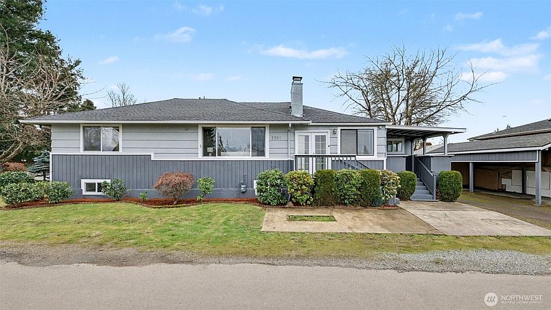 2nd image of 7301 32nd Avenue S