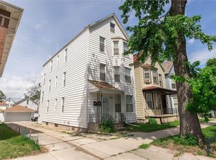 8632 S Escanaba Ave #1, Chicago, IL 60617