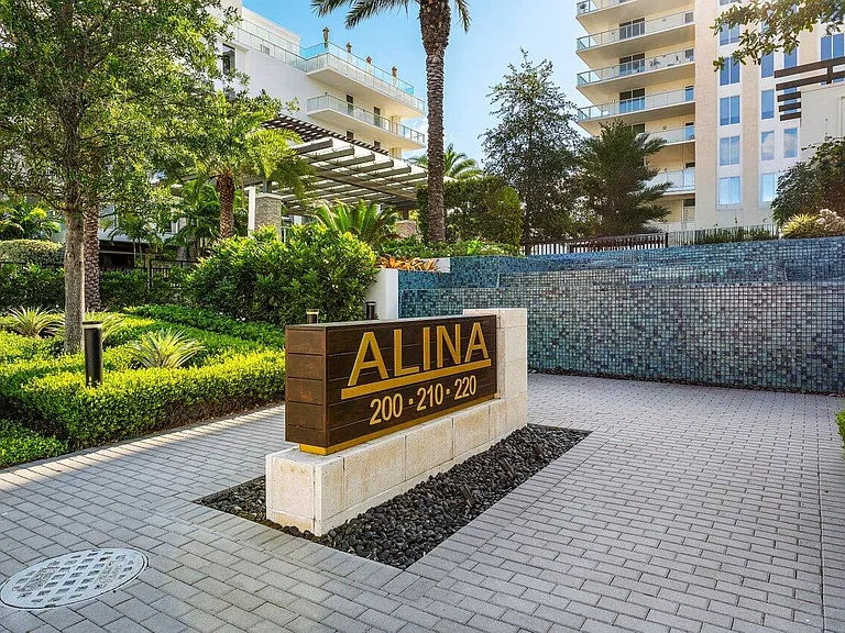 220 SE Mizner Blvd #810 — Photo 22
