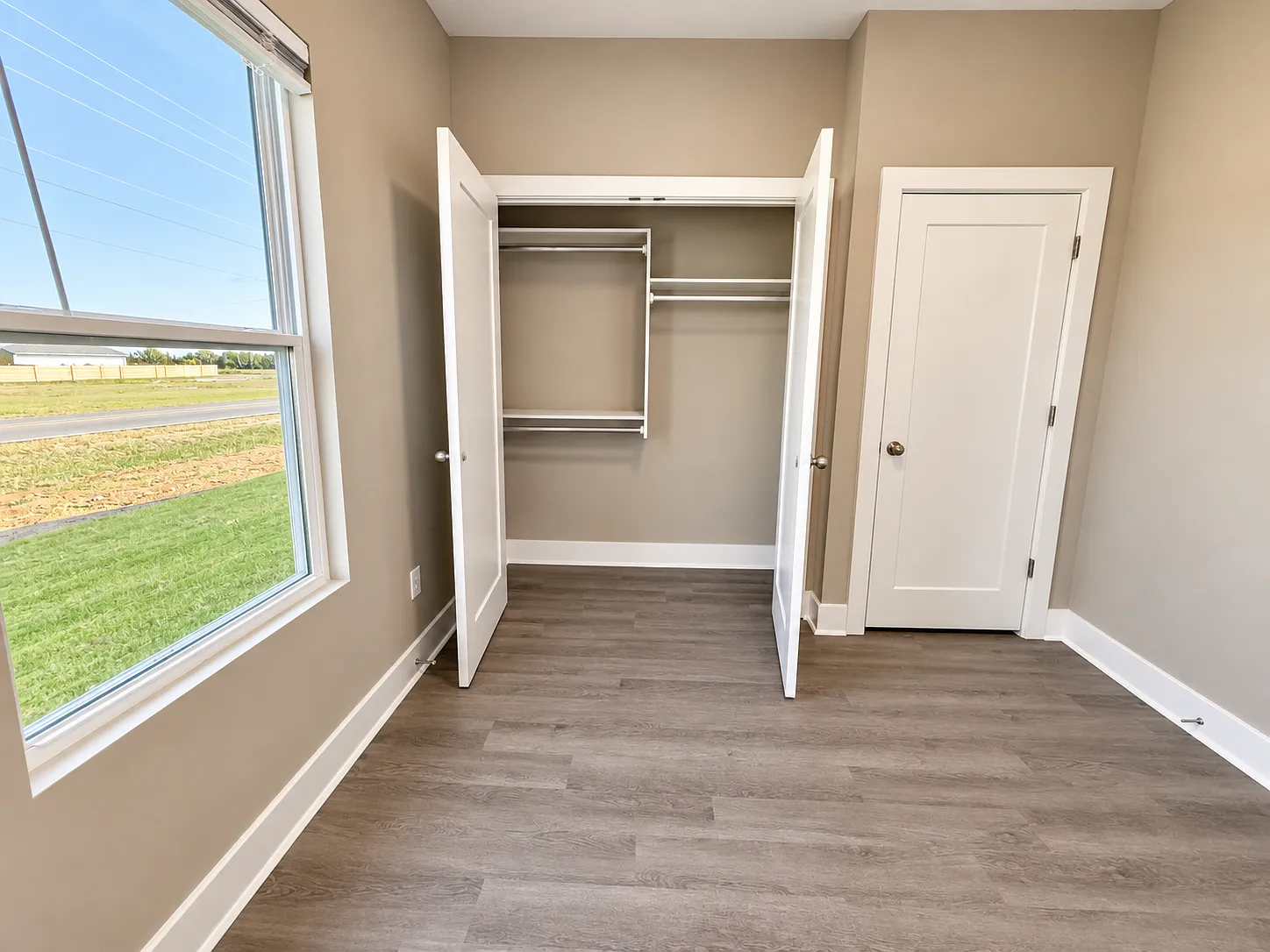 3 bed, 1230 sqft, $1,595 — Photo 3