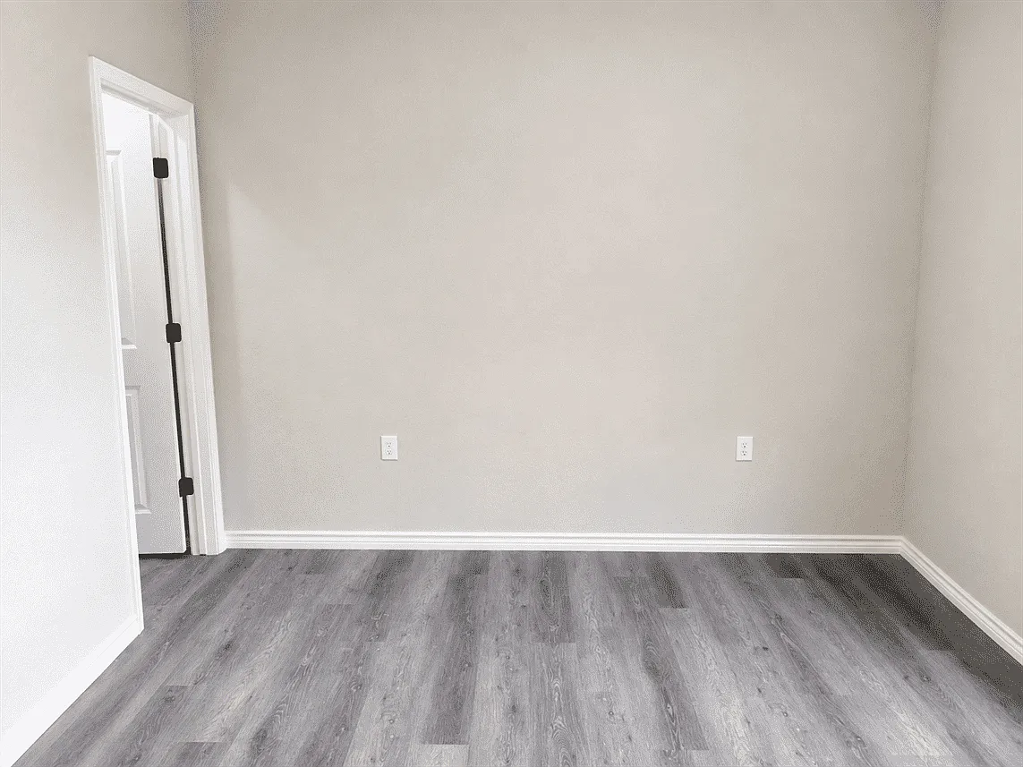 3 bed, 1115 sqft, $1,295 — Photo 4