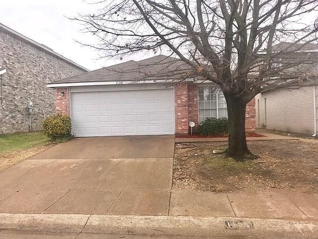 1st image of 1138 Lombard Ln