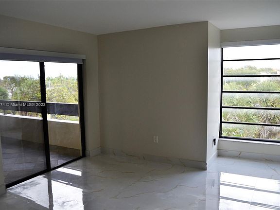 4th image of 9010 SW 125th Ave #G405