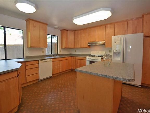4th image of 8352 Jordell Ct