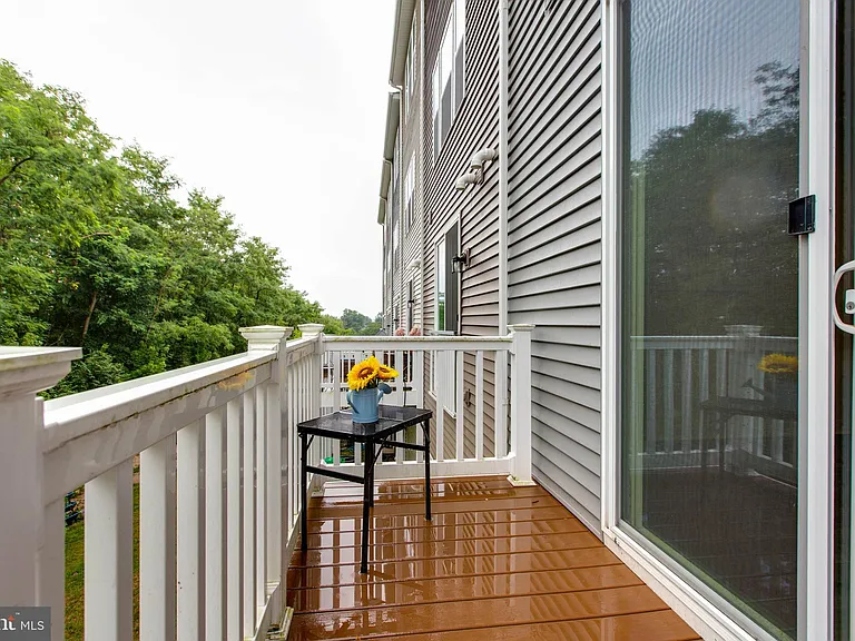 7523 Bharat Way — Photo 17