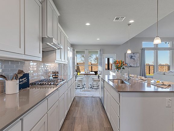 7th image of this home