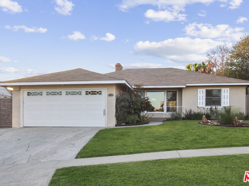 1st image of 4921 Presidio Dr