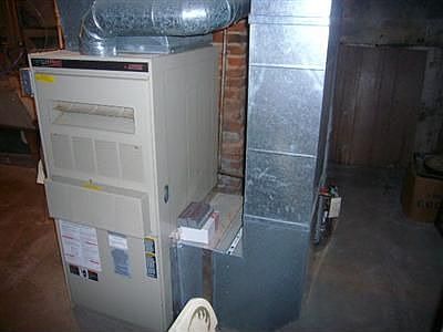 2nd image of 110 W Fairview Ave