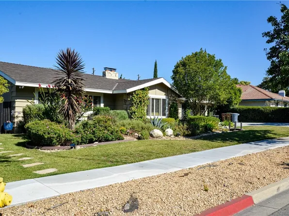 1561 Whittier Ave, Claremont, CA 91711