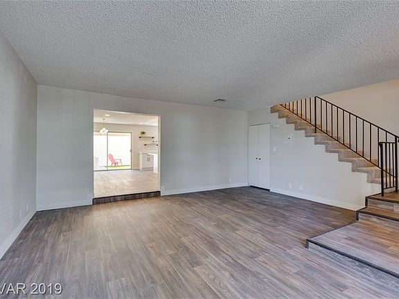 4th image of 3430 Monte Carlo Dr