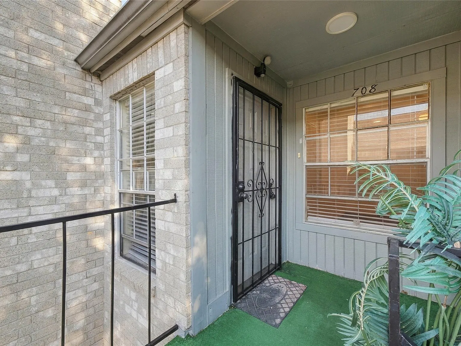2 bed, 2.0 bath, 1152 sqft, $1,400 — Photo 4