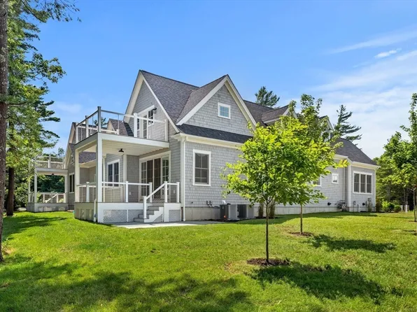 2 Golf Cottage Way #2, Mattapoisett, MA 02739