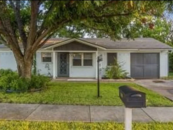5812 Shipp Dr, Watauga, TX 76148