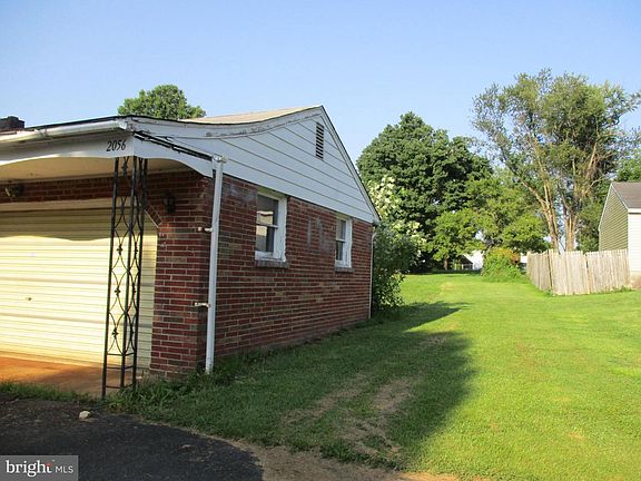 3rd image of 2056 Singerly Rd