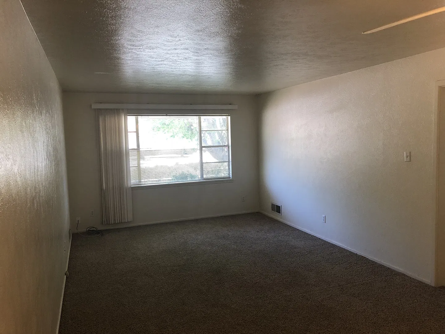 Enchanted Hills Pet Friendly Home! — Photo 3