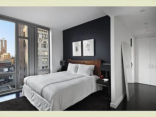 Sold by Stribling | media 1