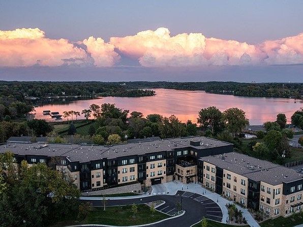 1948 W Wayzata Blvd APT 203