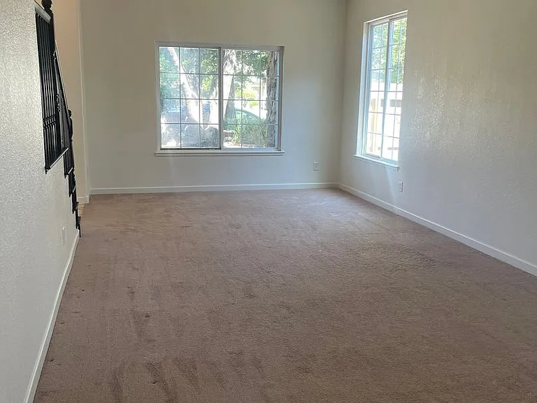 4006 Angelina Ln — Photo 4