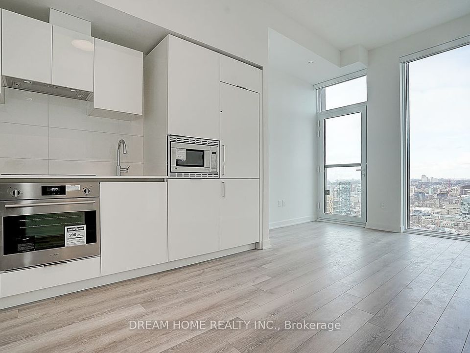 1st image of 238 Simcoe St #3901