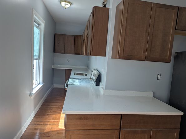 180 Canterbury St #1