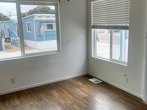 5th image of 1105 Morro Ave
