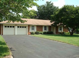 1584 Stafford Way, Bowling Green, KY 42103