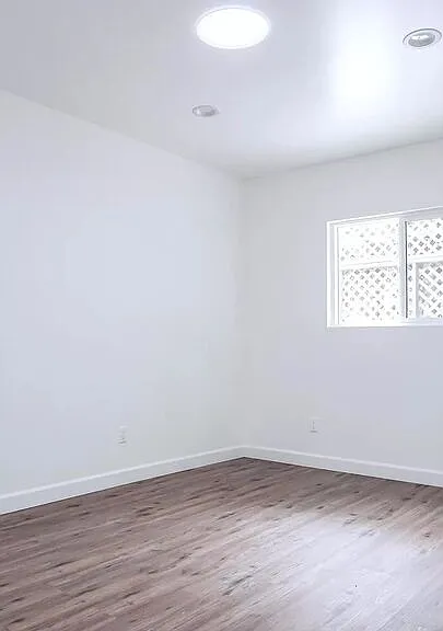 5406 Tampa Ave — Photo 8