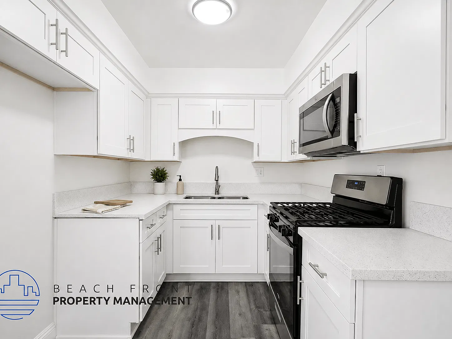 5447 Norwalk Blvd — Photo 1