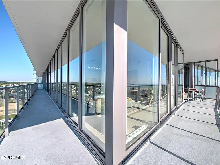 1101 Ocean Ave #1102 — Photo 41