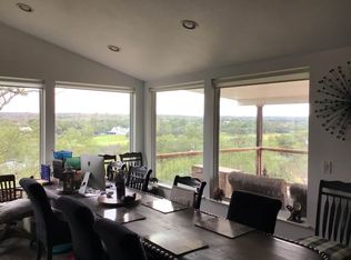 876 Sandy Mountain Dr, Llano, TX 78643