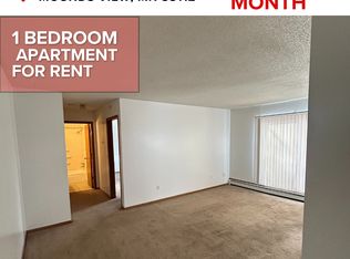 2651 Moundsview Dr, Saint Paul, MN 55112