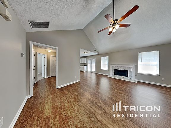 2nd image of 1217 Redbud Ct