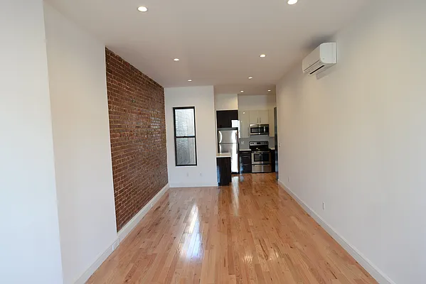 Rented by Residents Team | media 20