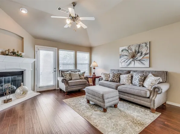 7016 Chapelridge Dr, Dallas, TX 75249