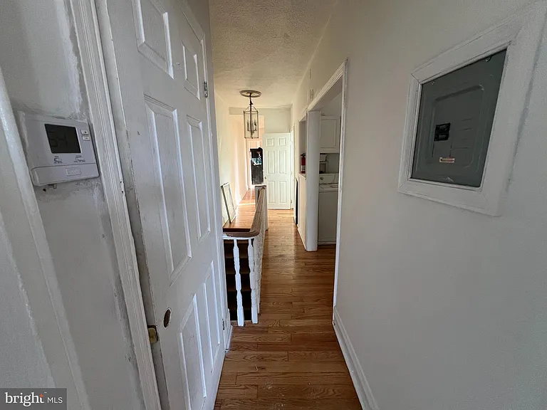 1319 S 22nd St #2 — Photo 3