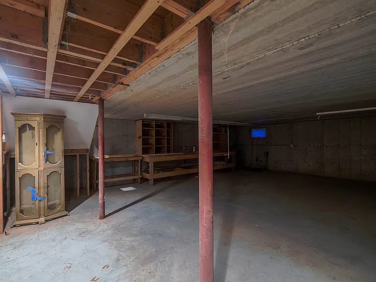 76 Walnut St — Photo 40