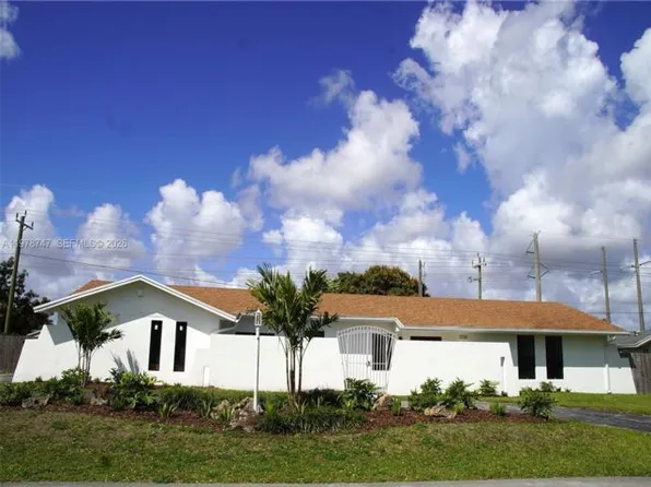 12504 SW 99th Ave, Miami, FL 33176