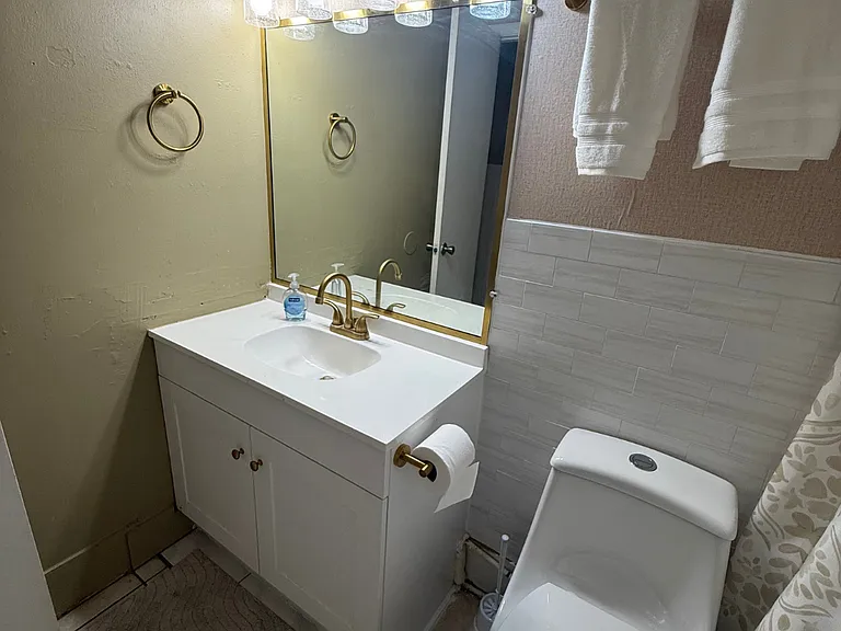 2241 W Pensacola St #52 — Photo 18
