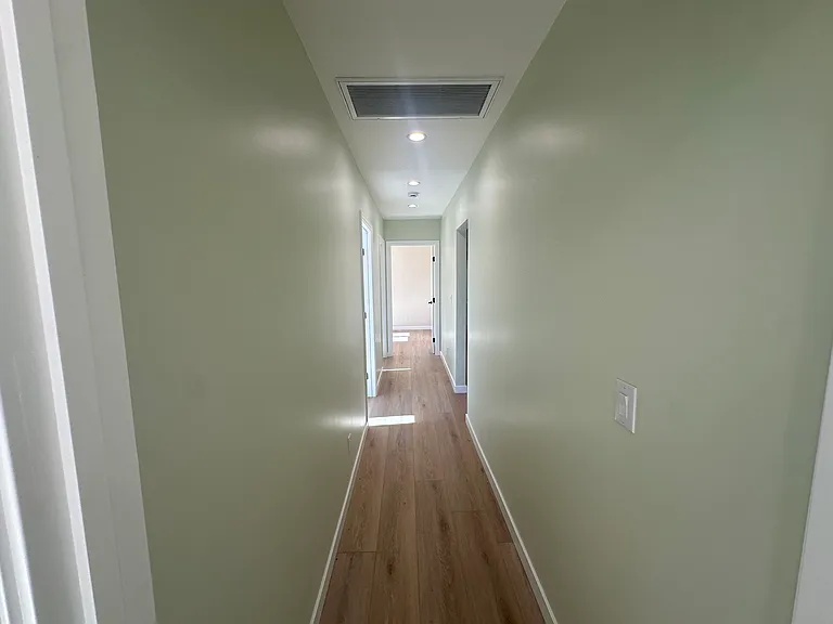 1259 Winchester Ave — Photo 6